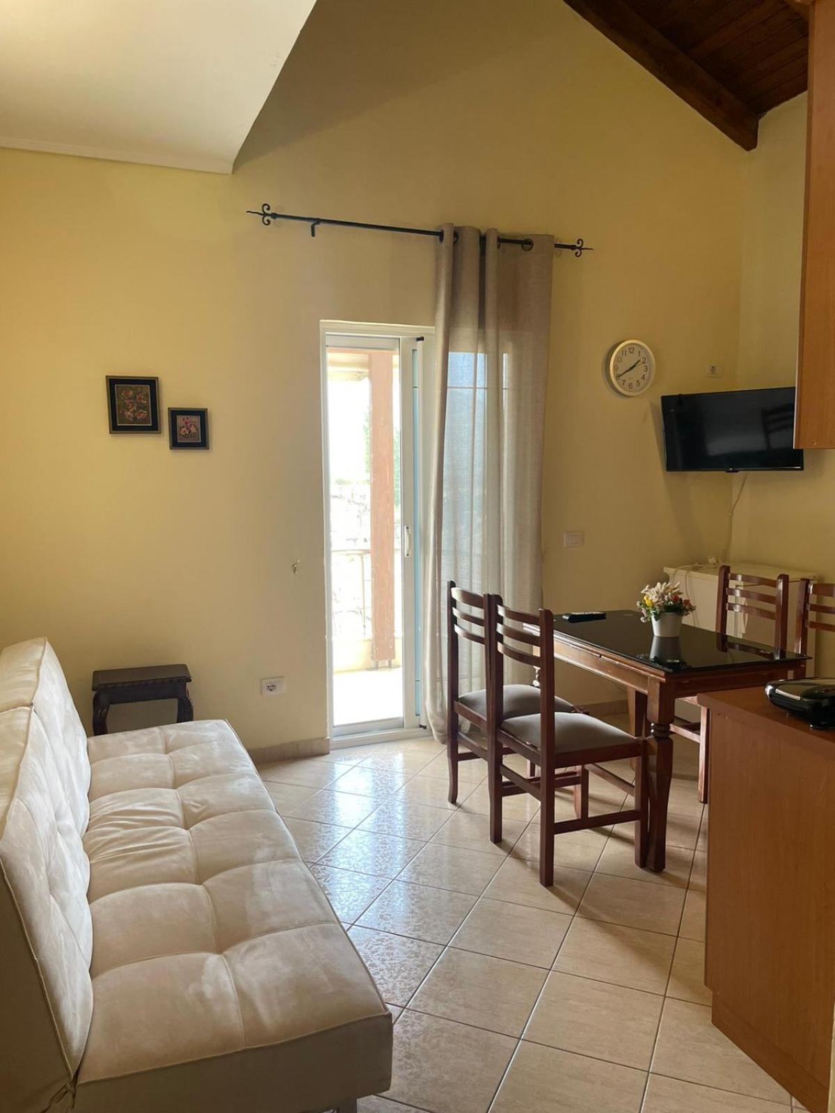 Apartments Athina أوريكوم المظهر الخارجي الصورة