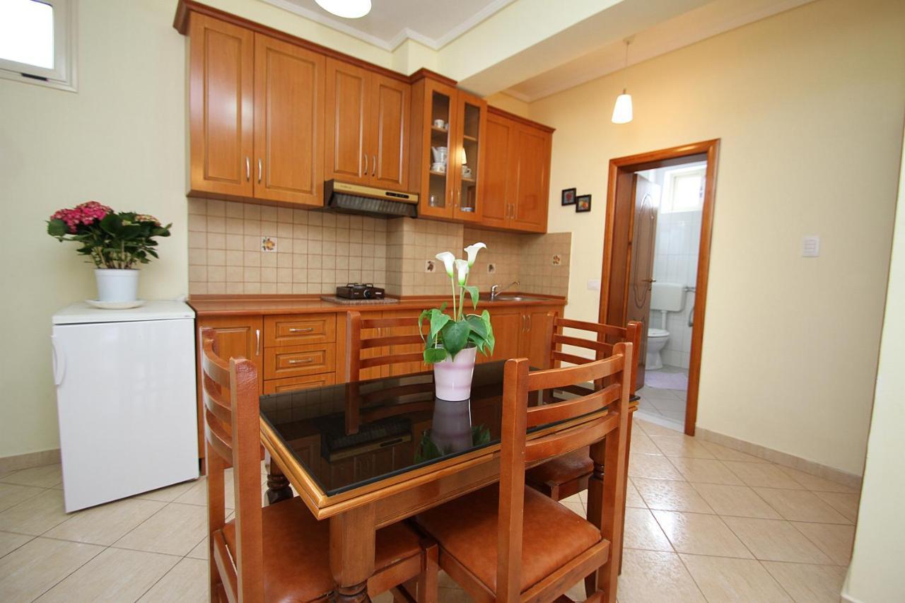 Apartments Athina أوريكوم المظهر الخارجي الصورة