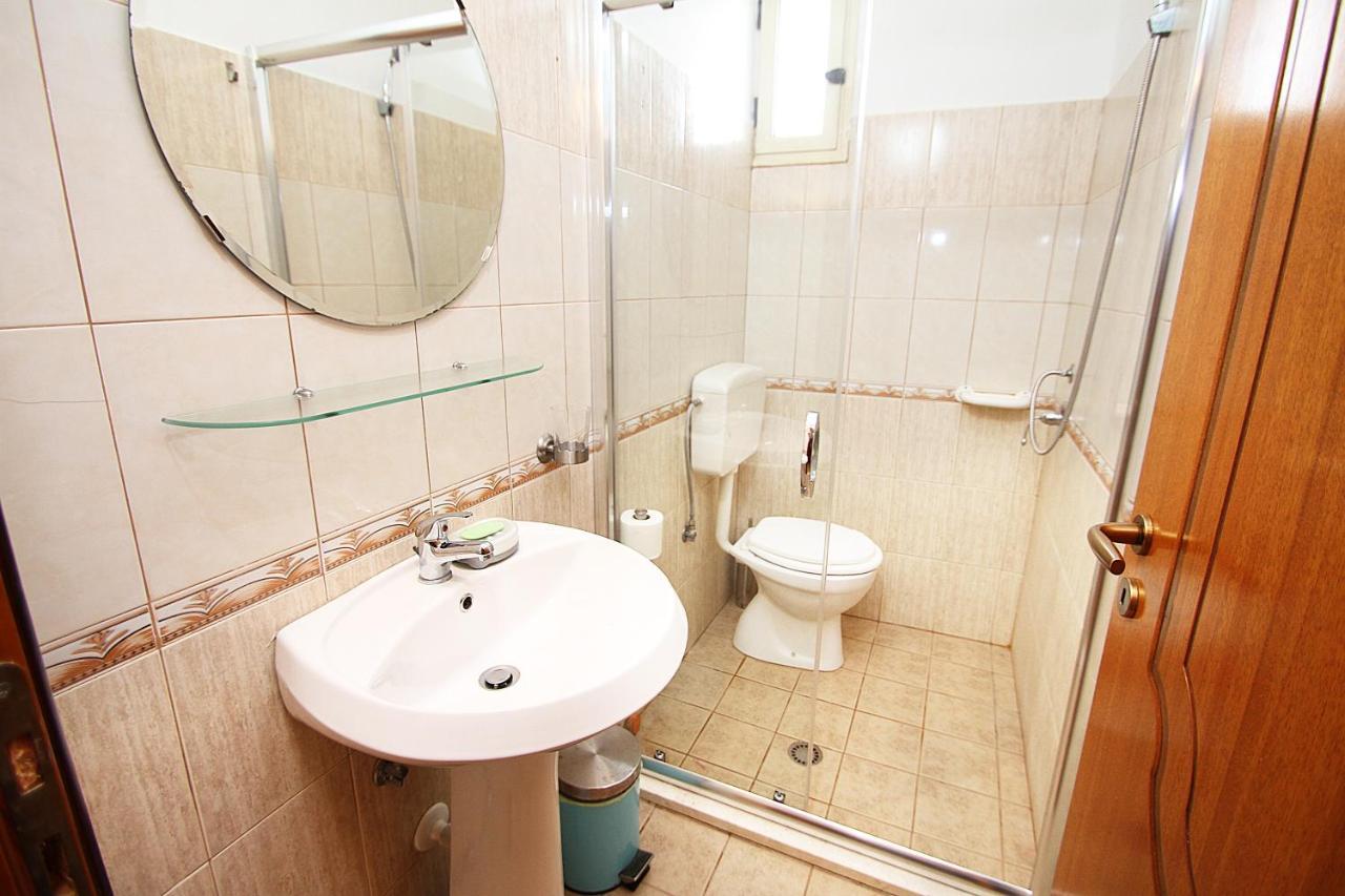 Apartments Athina أوريكوم المظهر الخارجي الصورة